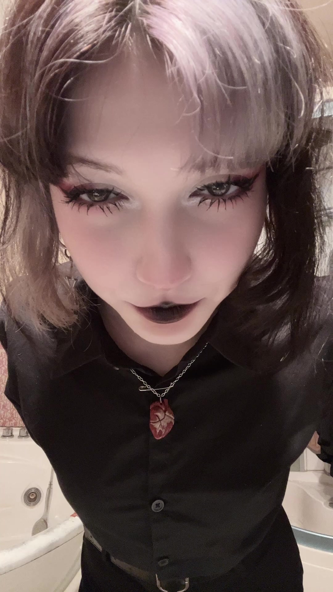 @Нюта🐾