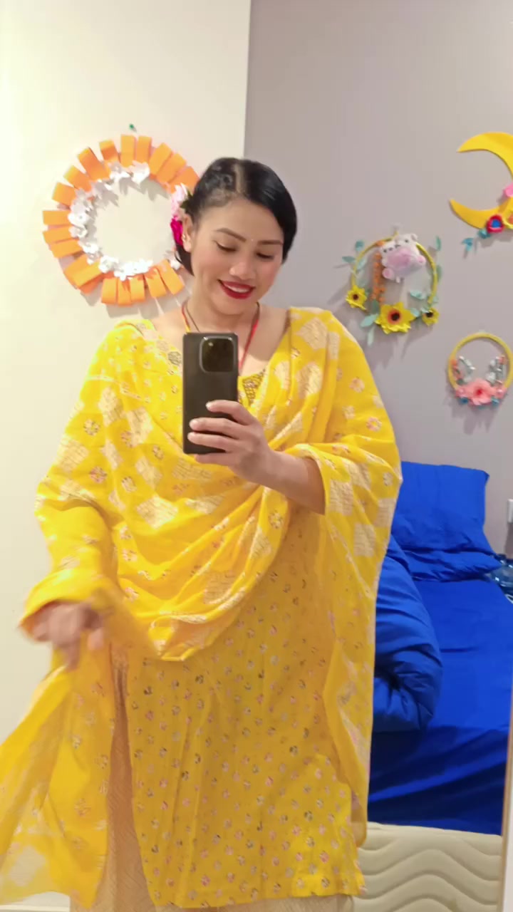 @Indira Chaudhary 👑