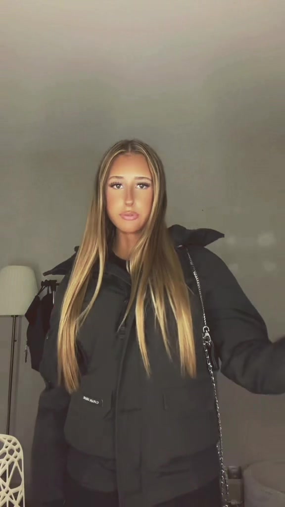 @𝓔.𝓐 ♛
