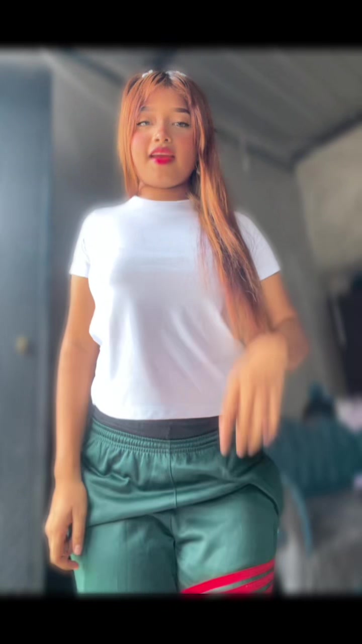 @Emelicita🧡.