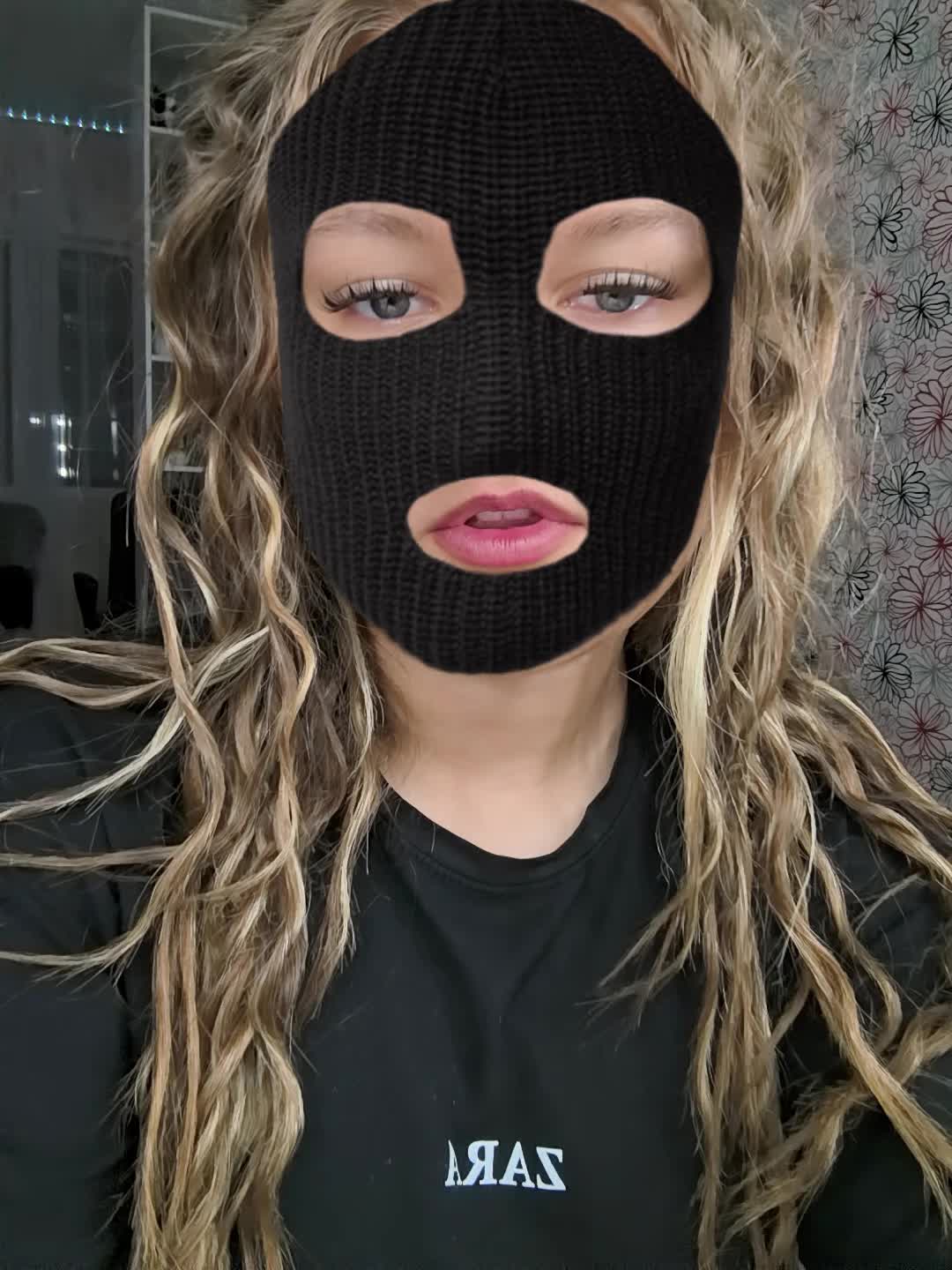 @🍷