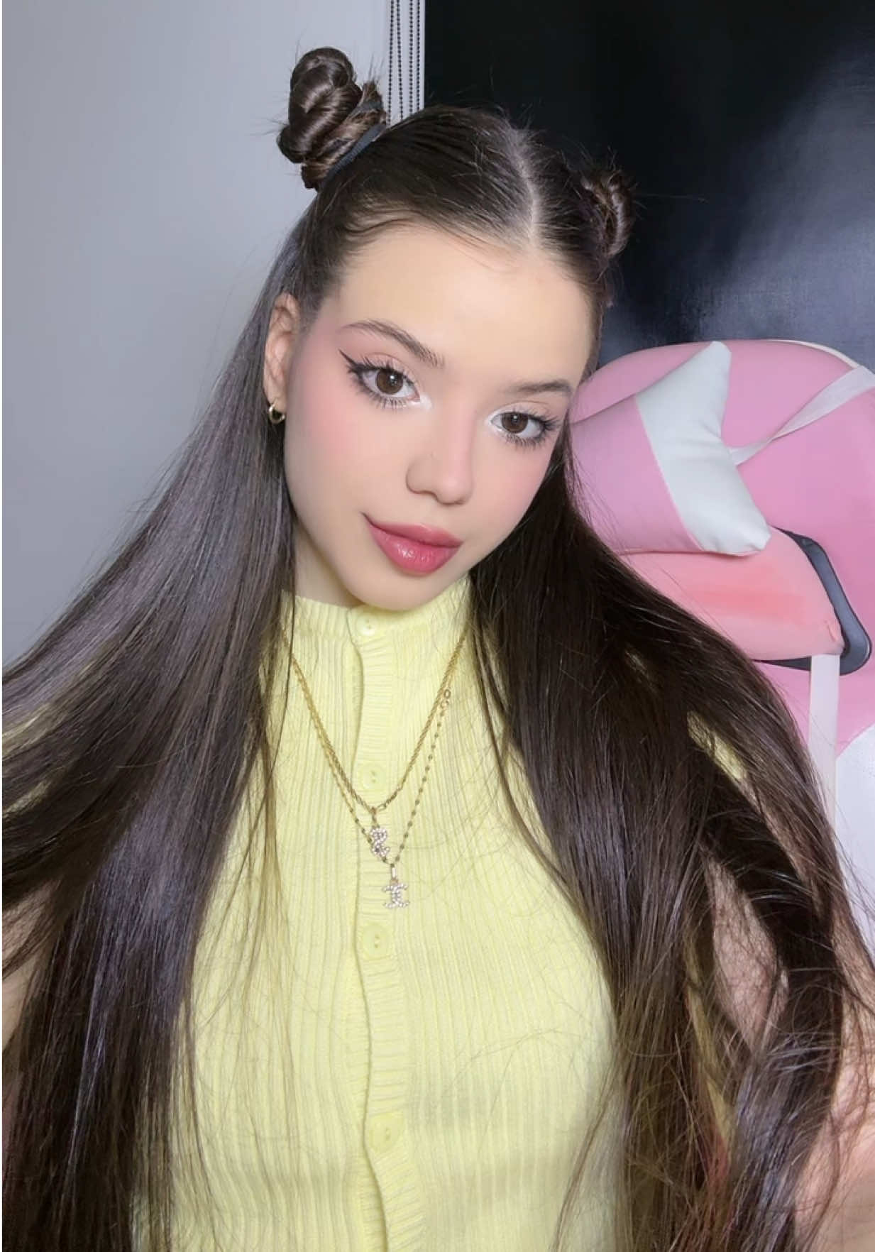 @Aleziatv🦖
