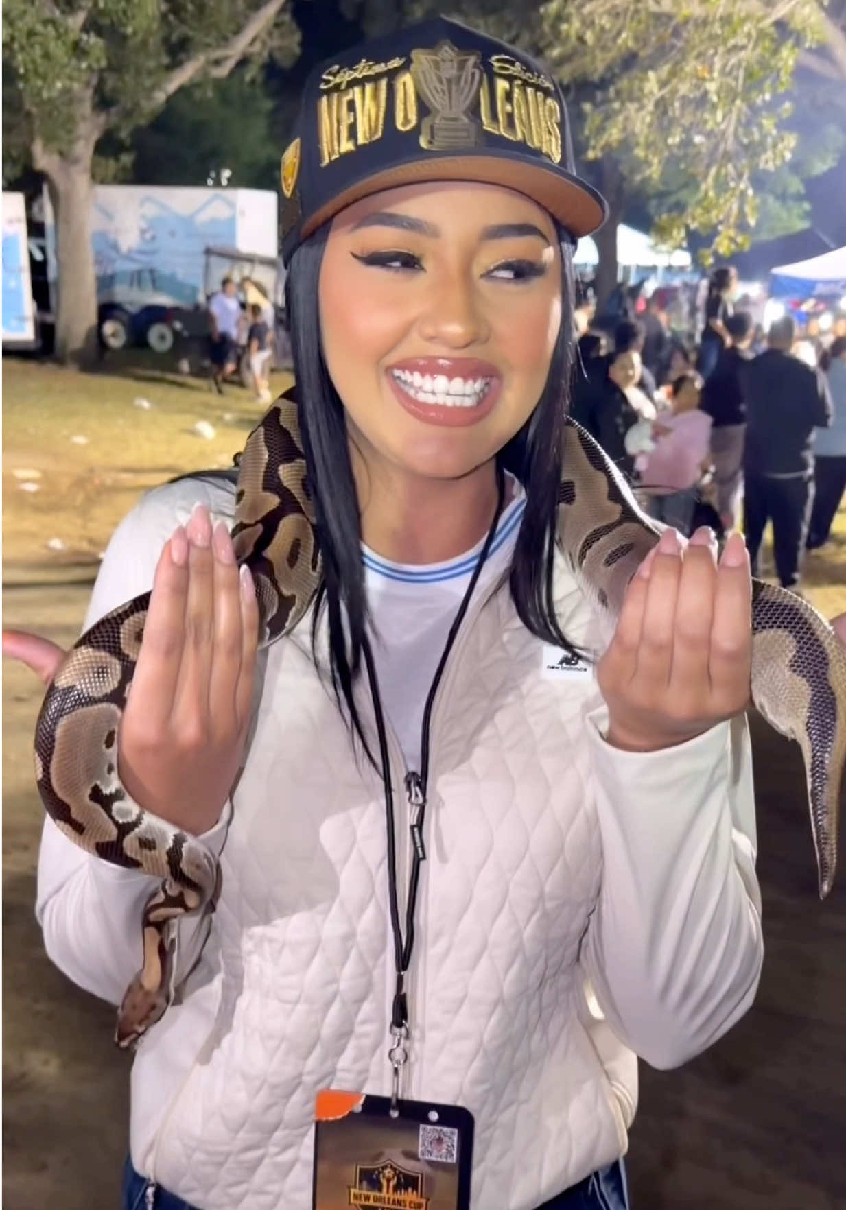 @Kennia Mondragon 🐲🔥