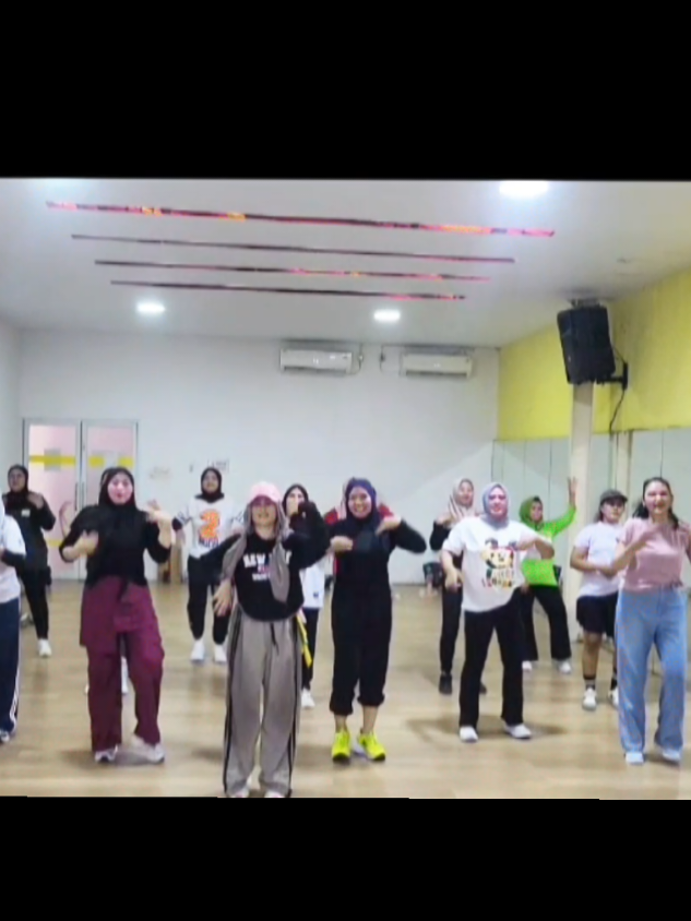 @Nisa Zumba