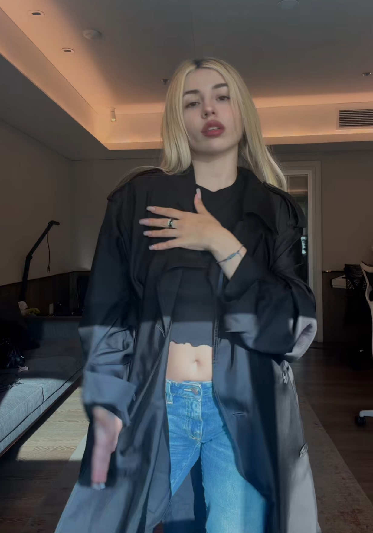 @Ava Max