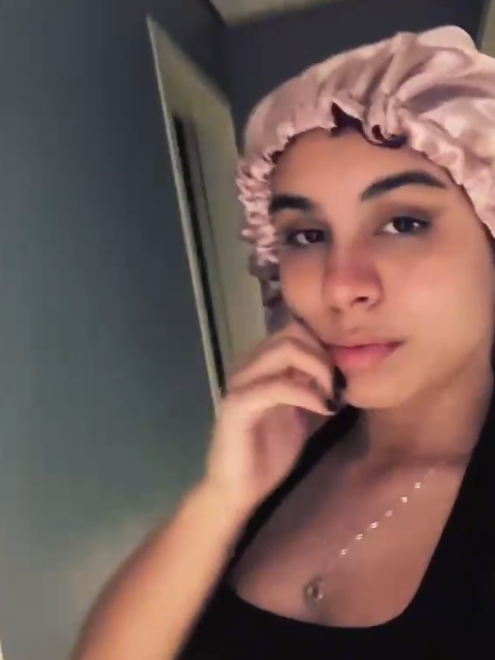 @annyyy.__b