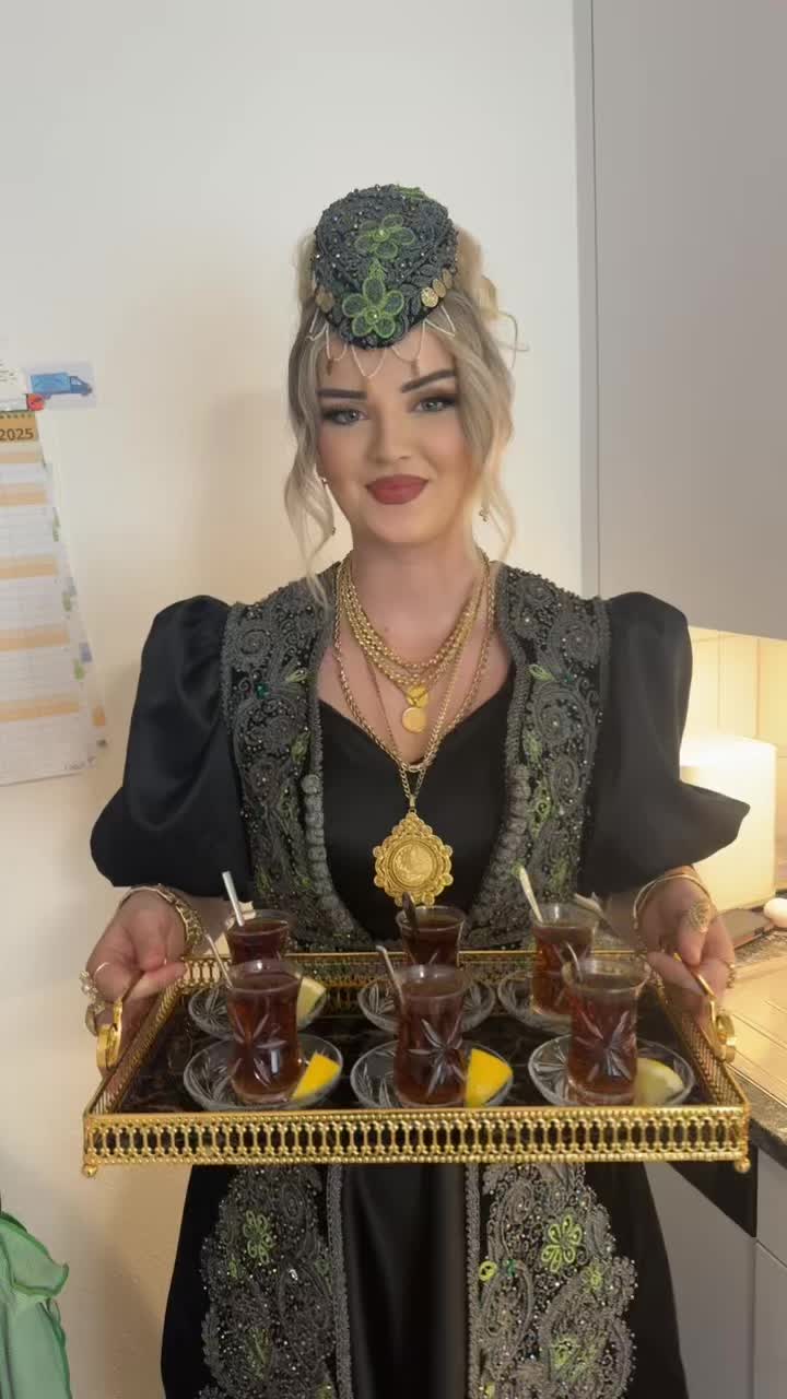 @tinaduraku