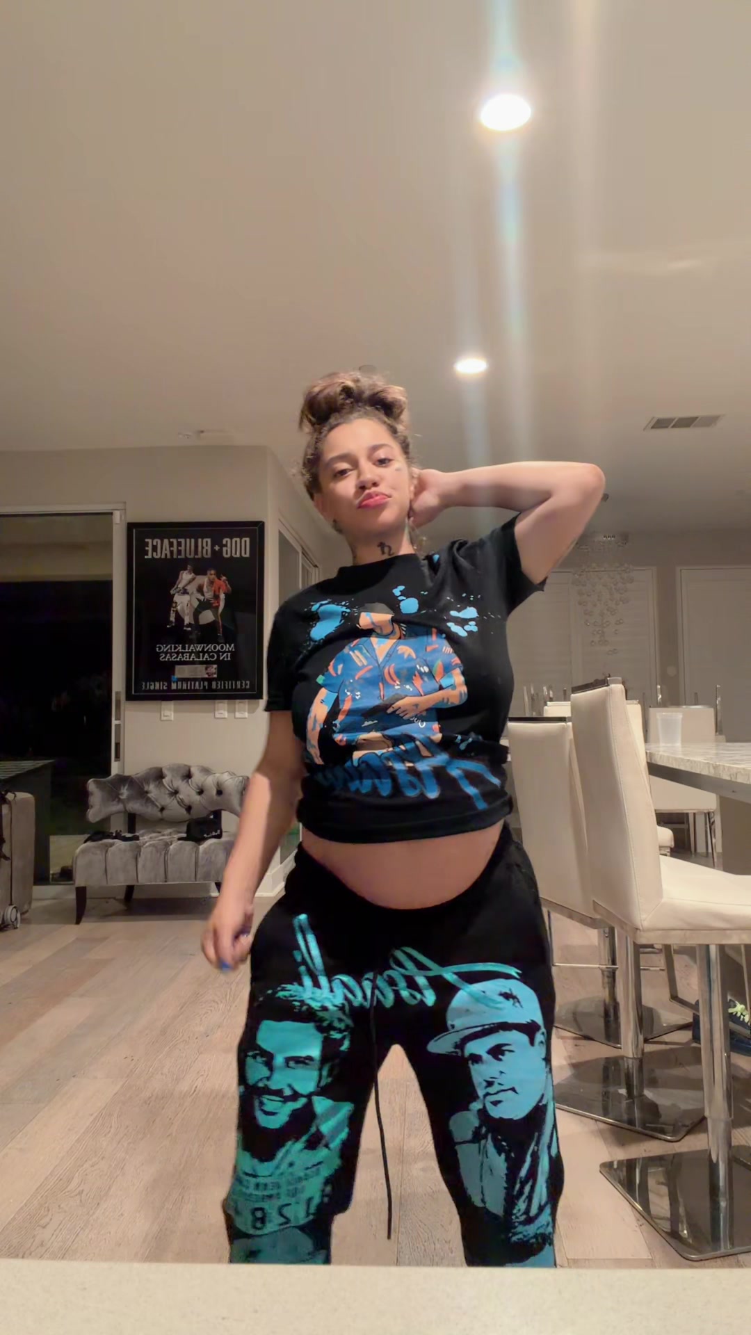 @Iamnevaehakira
