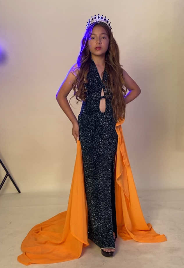 @RF Escuela De Misses 👑