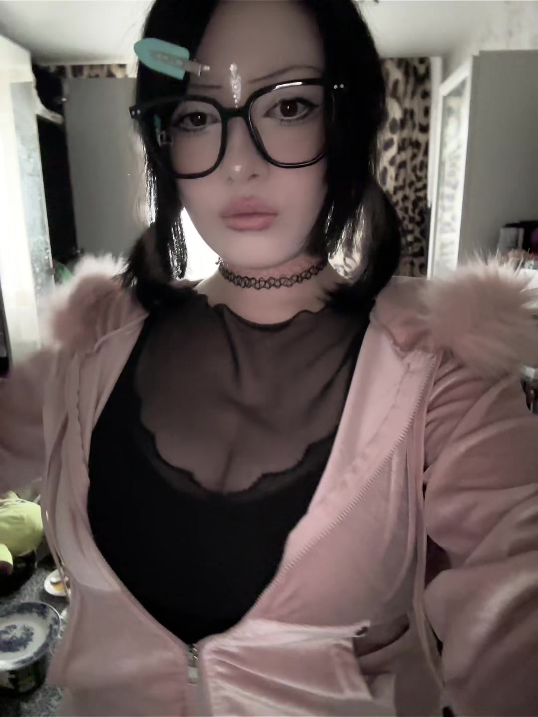 @🩵✌️