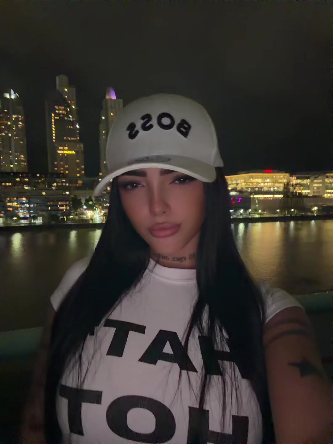 @Valentina Goldzen