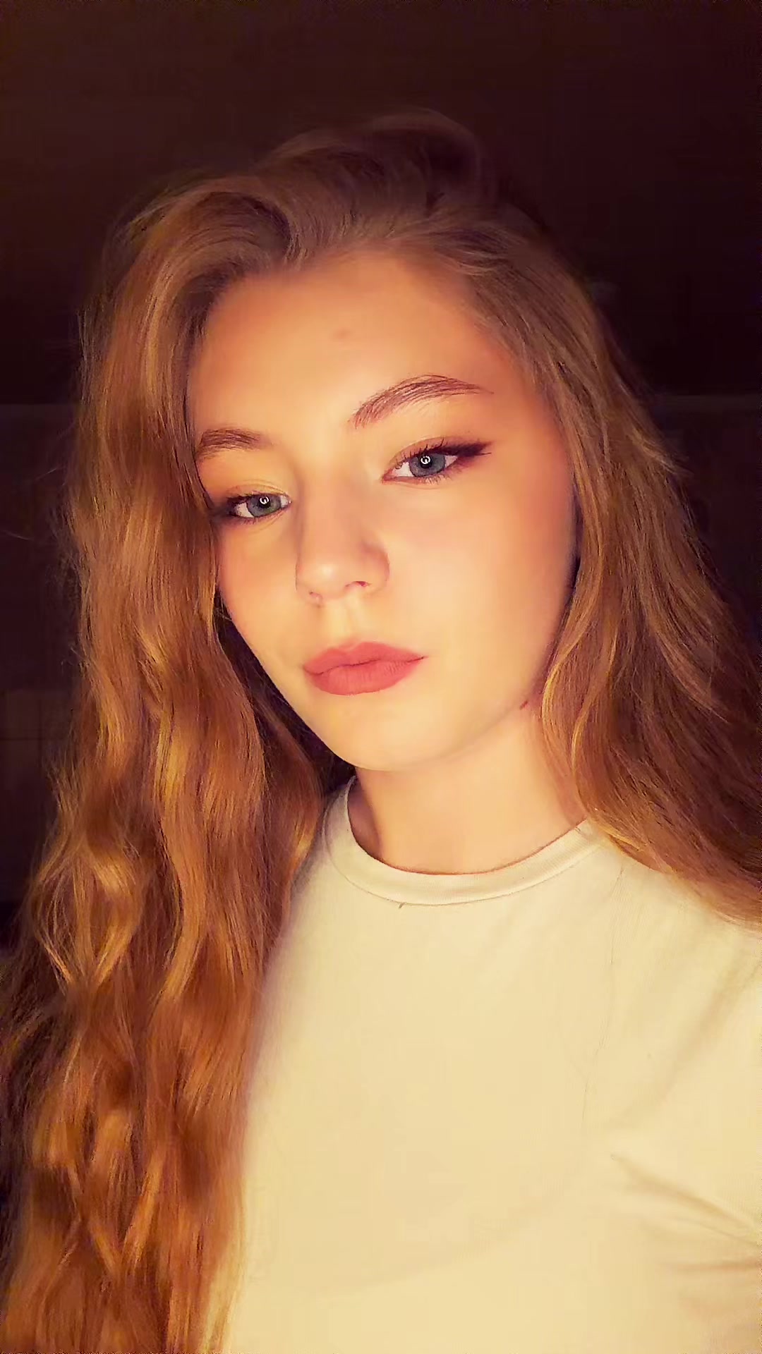 @Вікторія