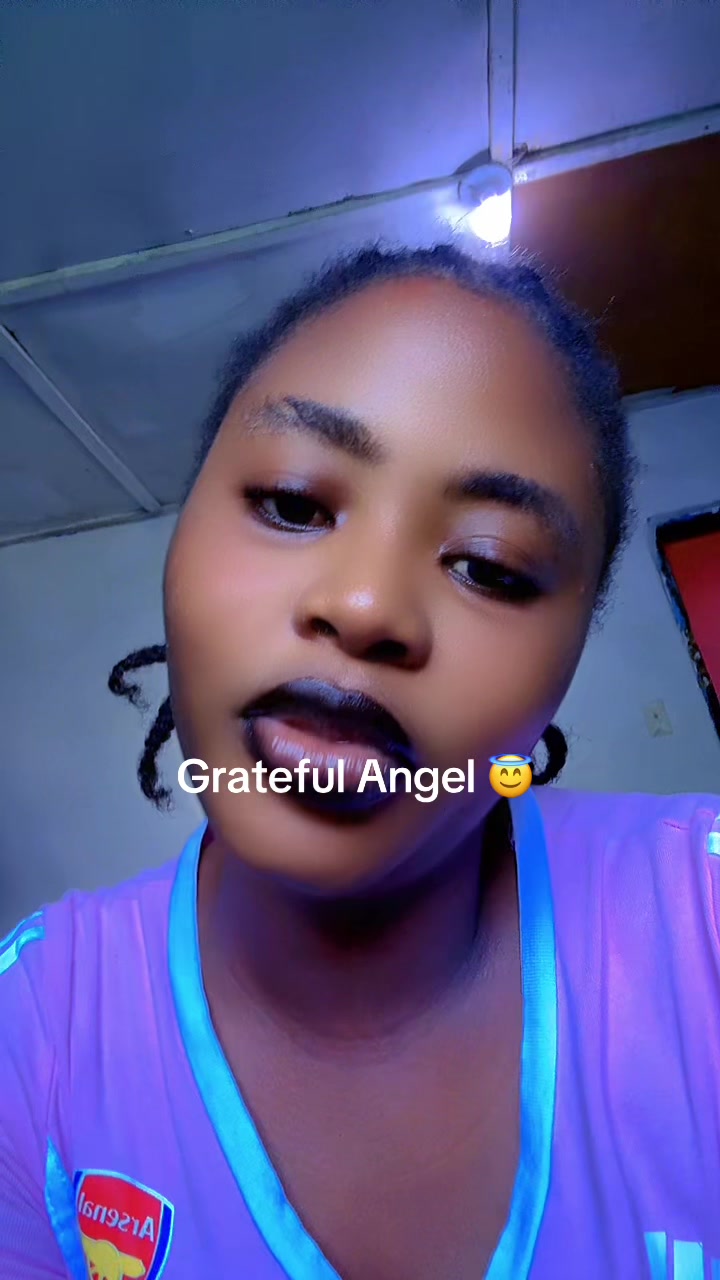 @flomoangel