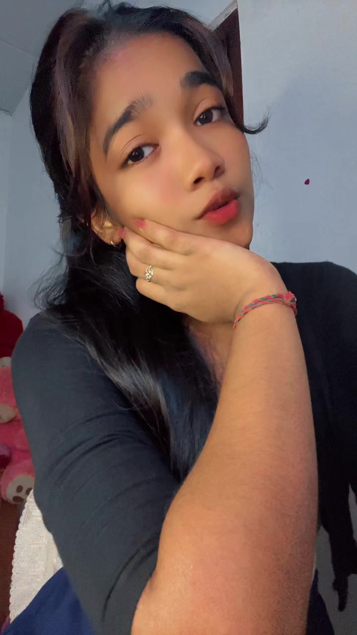 @Nashh_🐰💗