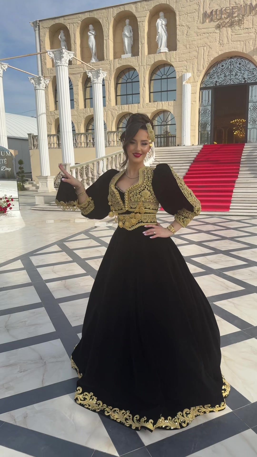@Traditional Couture Tina