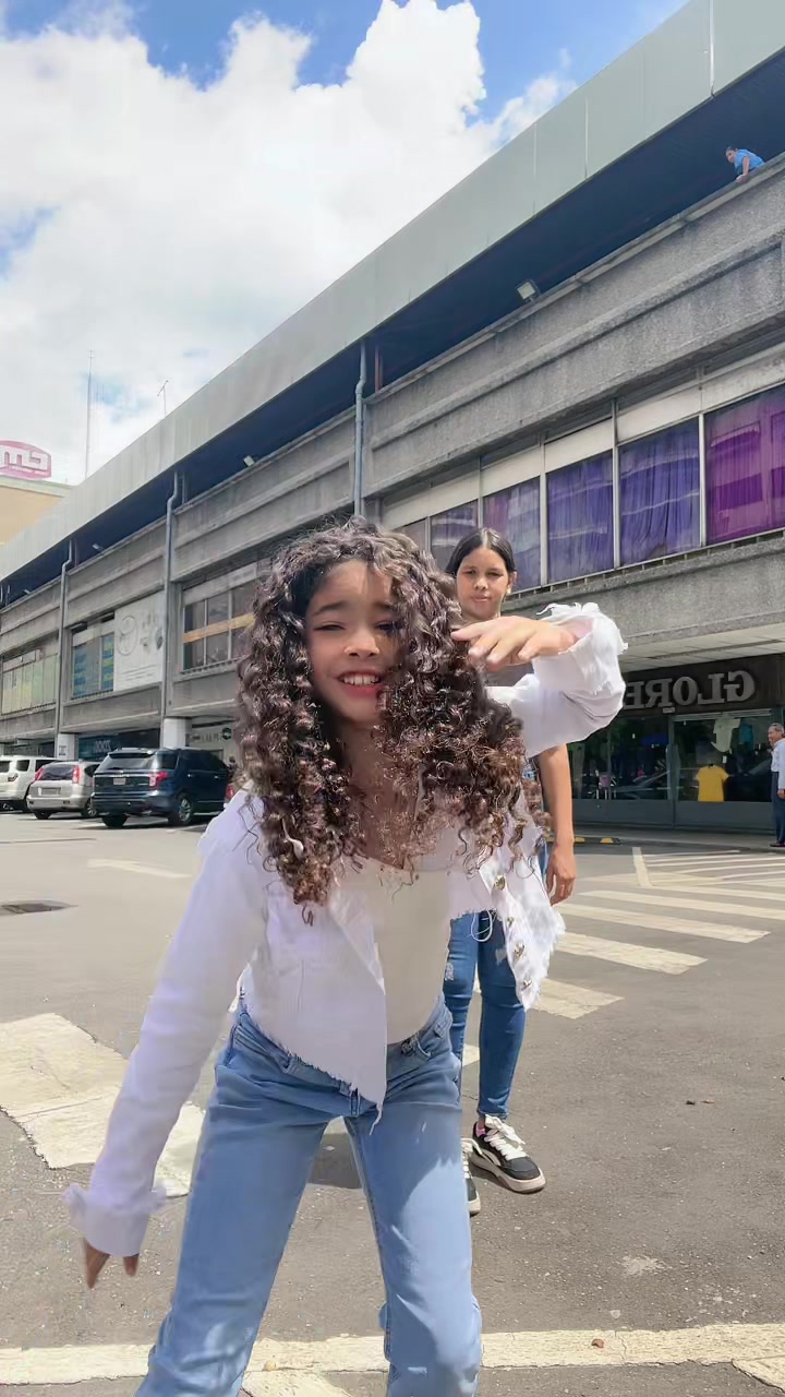 @kamiladayanaa