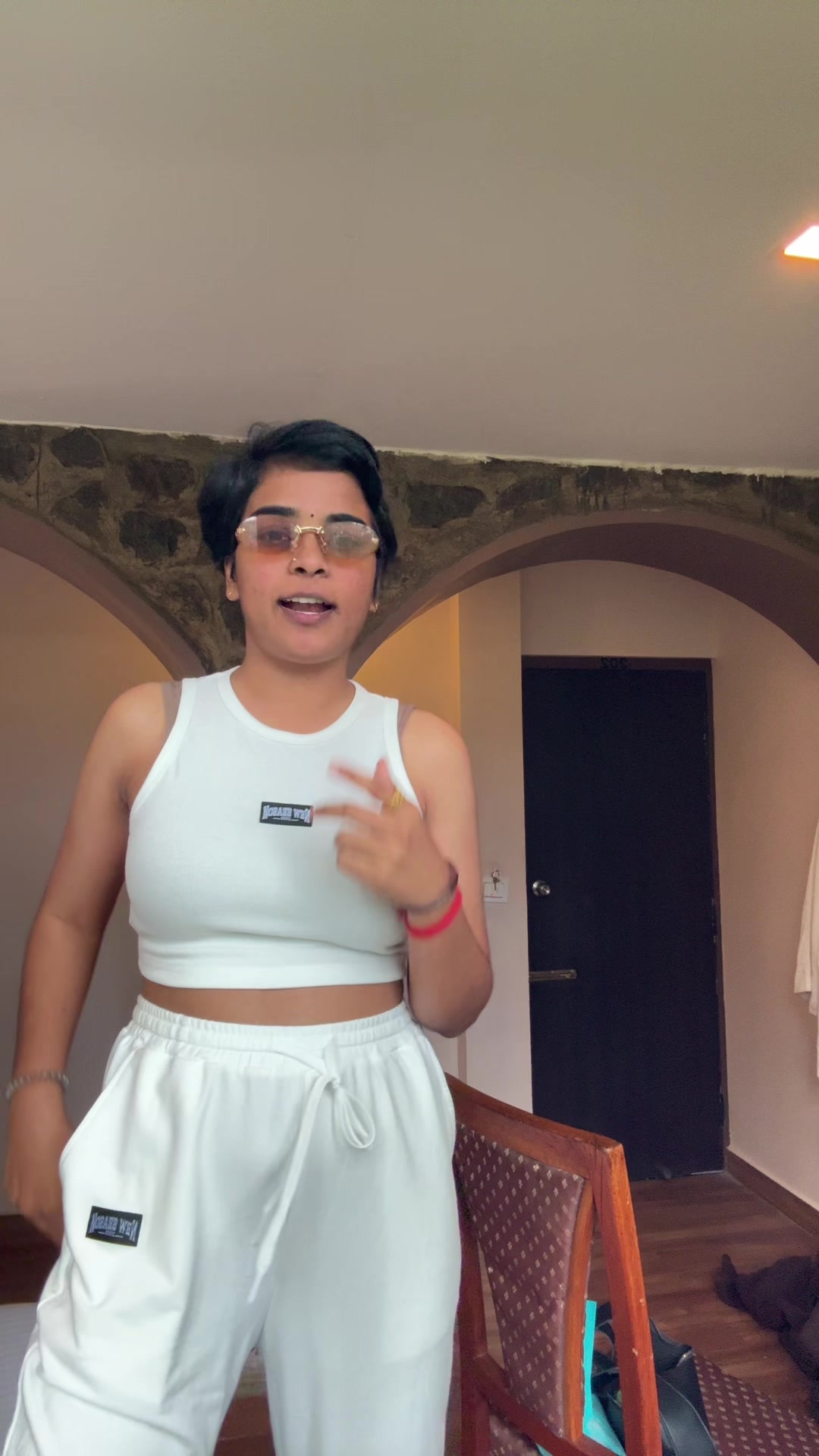 @Nithiyaravi🧚🏼♀️✨