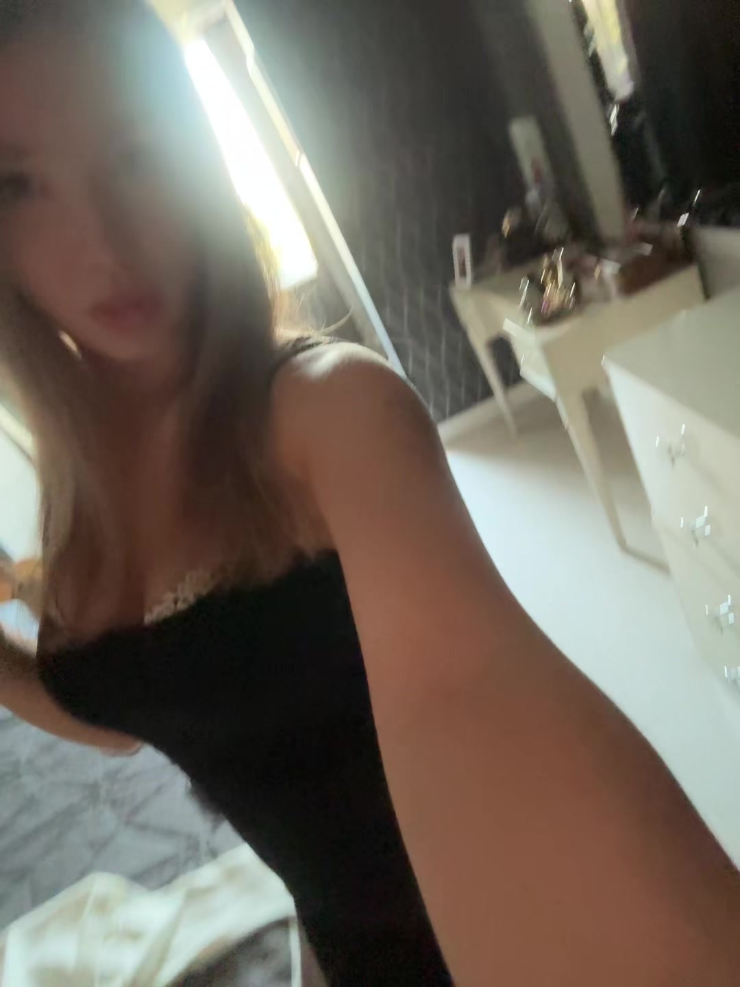 @verónikk