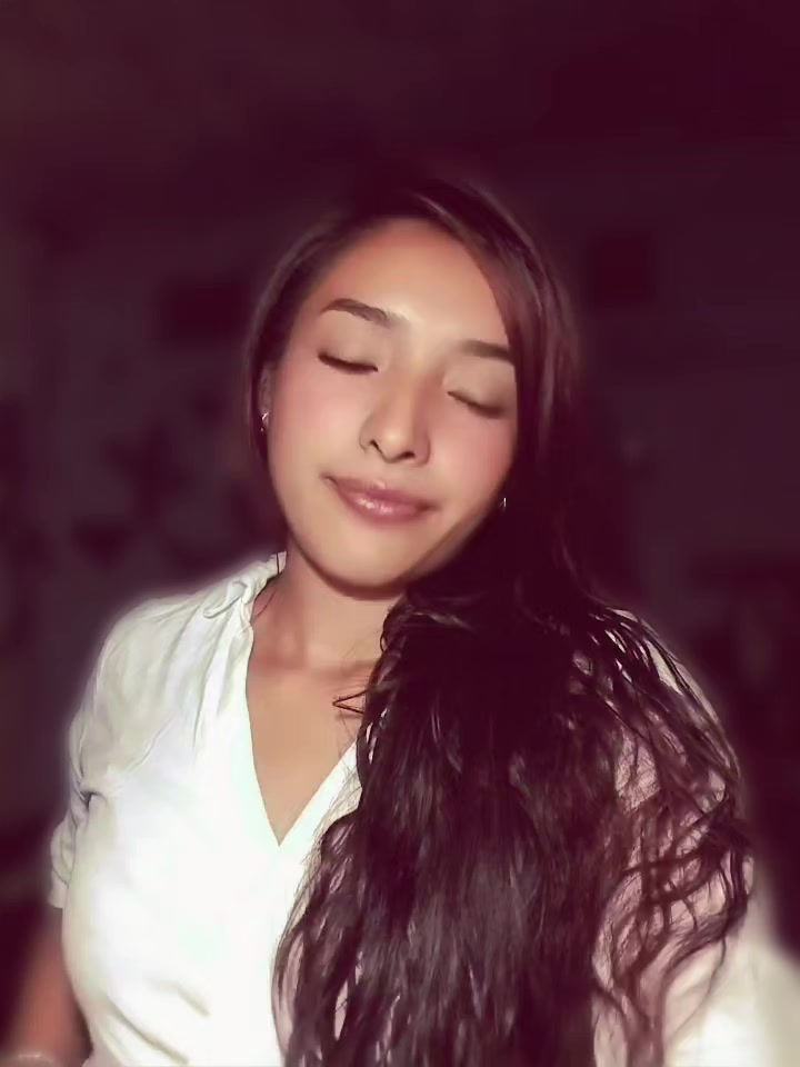 @𝓔𝓵𝓲_𝓒𝓪𝓼𝓽𝓲𝓵𝓵𝓸🎀