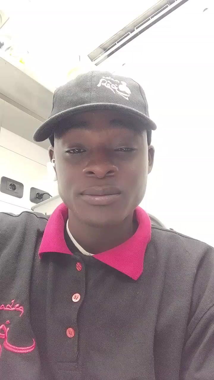 @lawali0945139516
