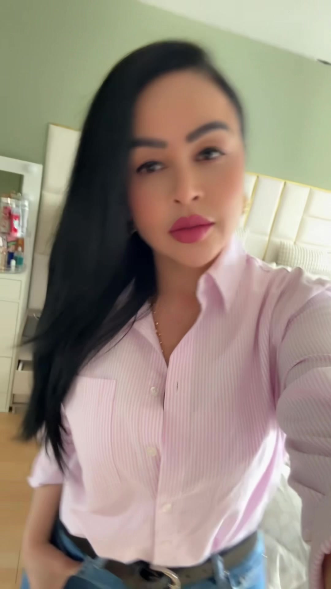 @esterhernandez