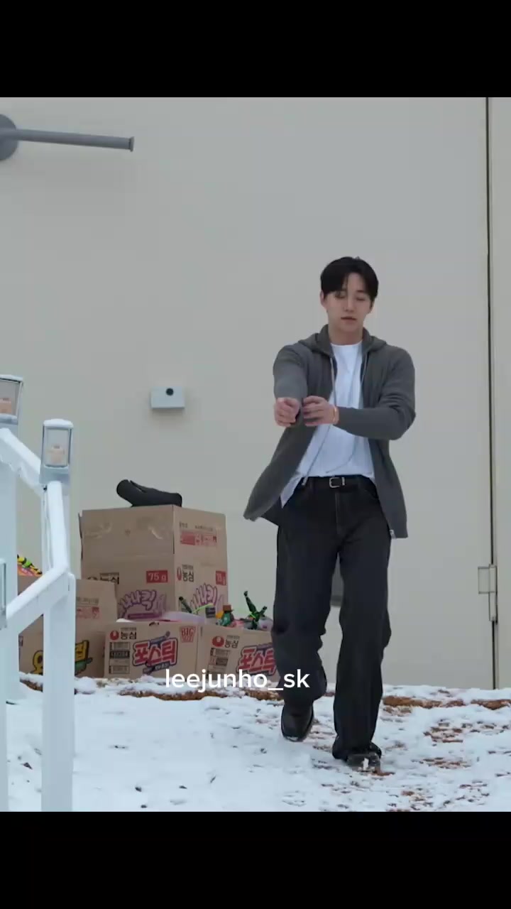 @Lee Jun-ho