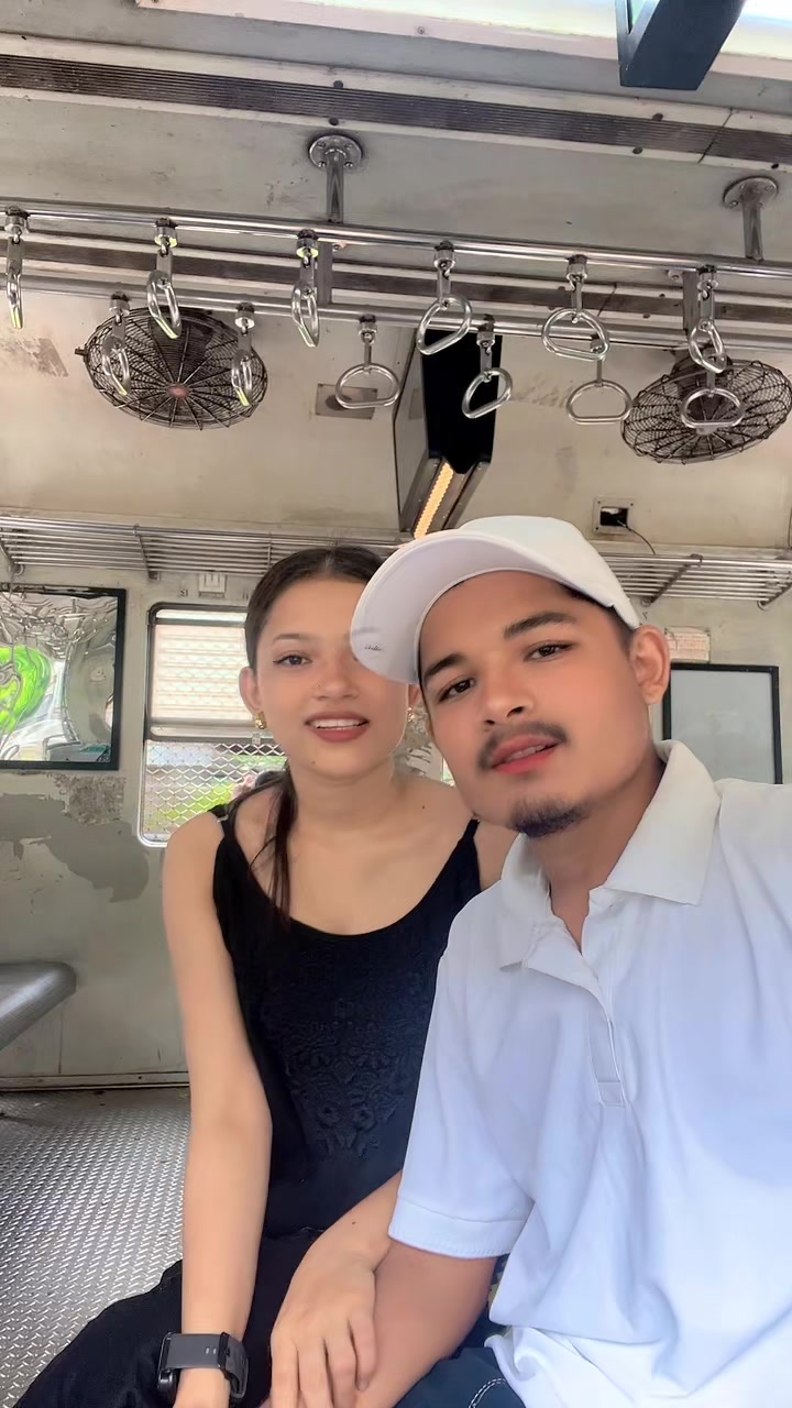 @Intercast couple