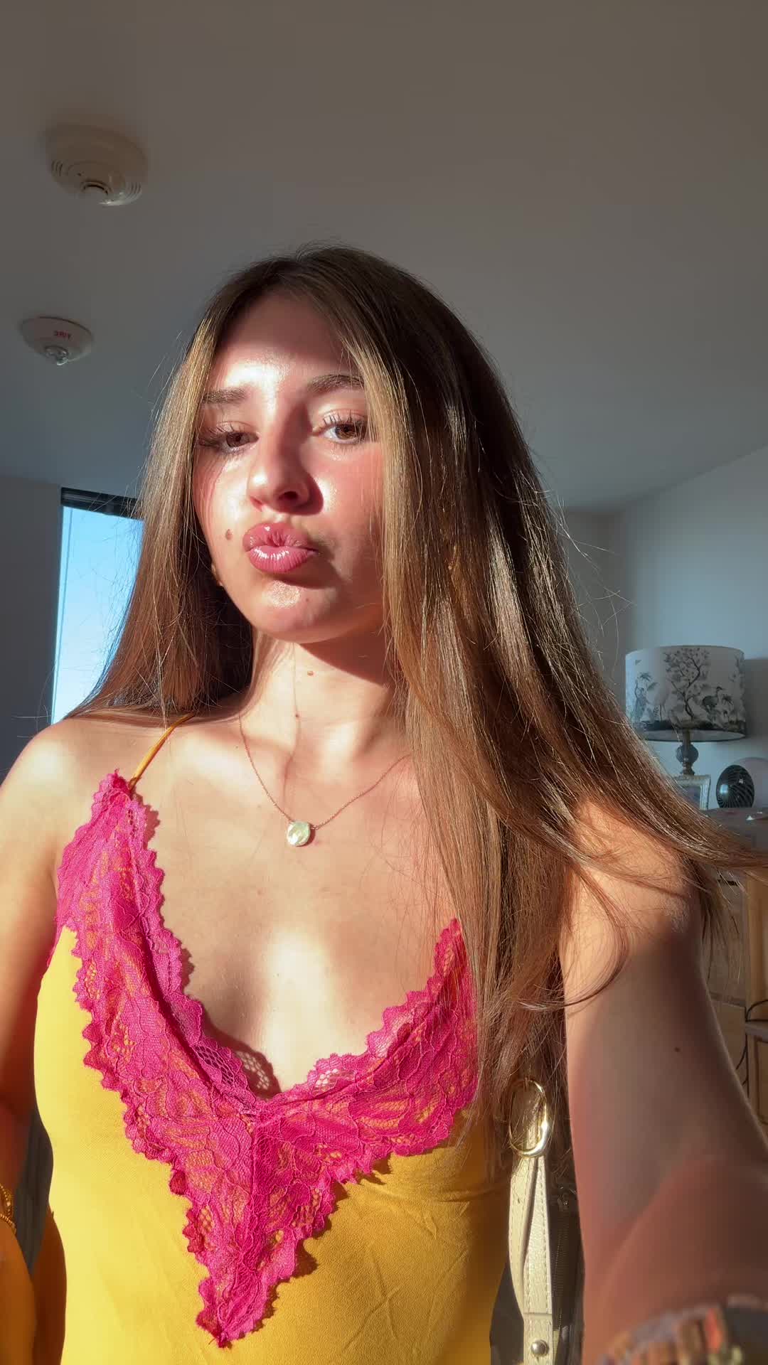 @nicole 🤎