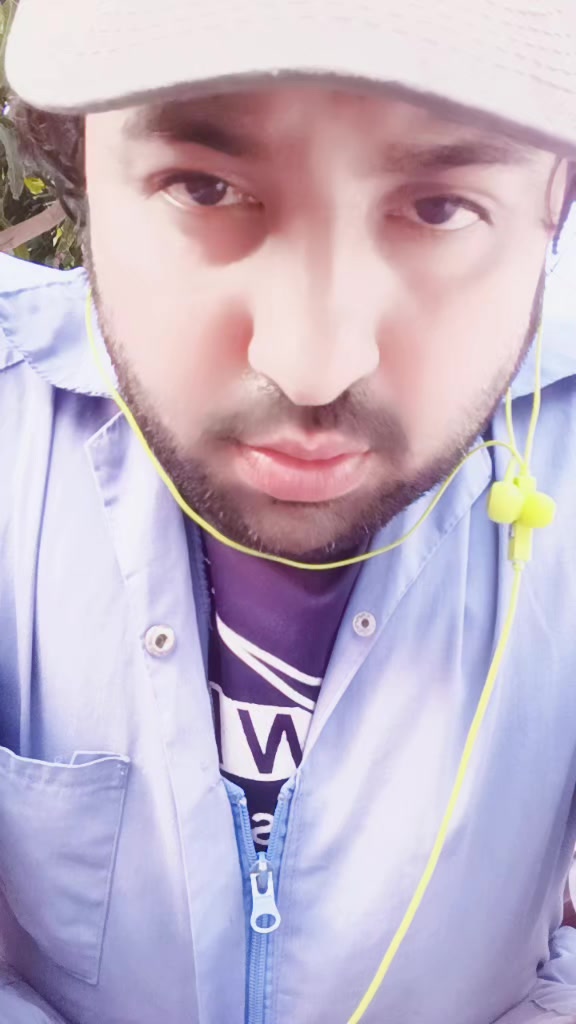 @Fayaz paracha 🇵🇰❤️🇴🇲