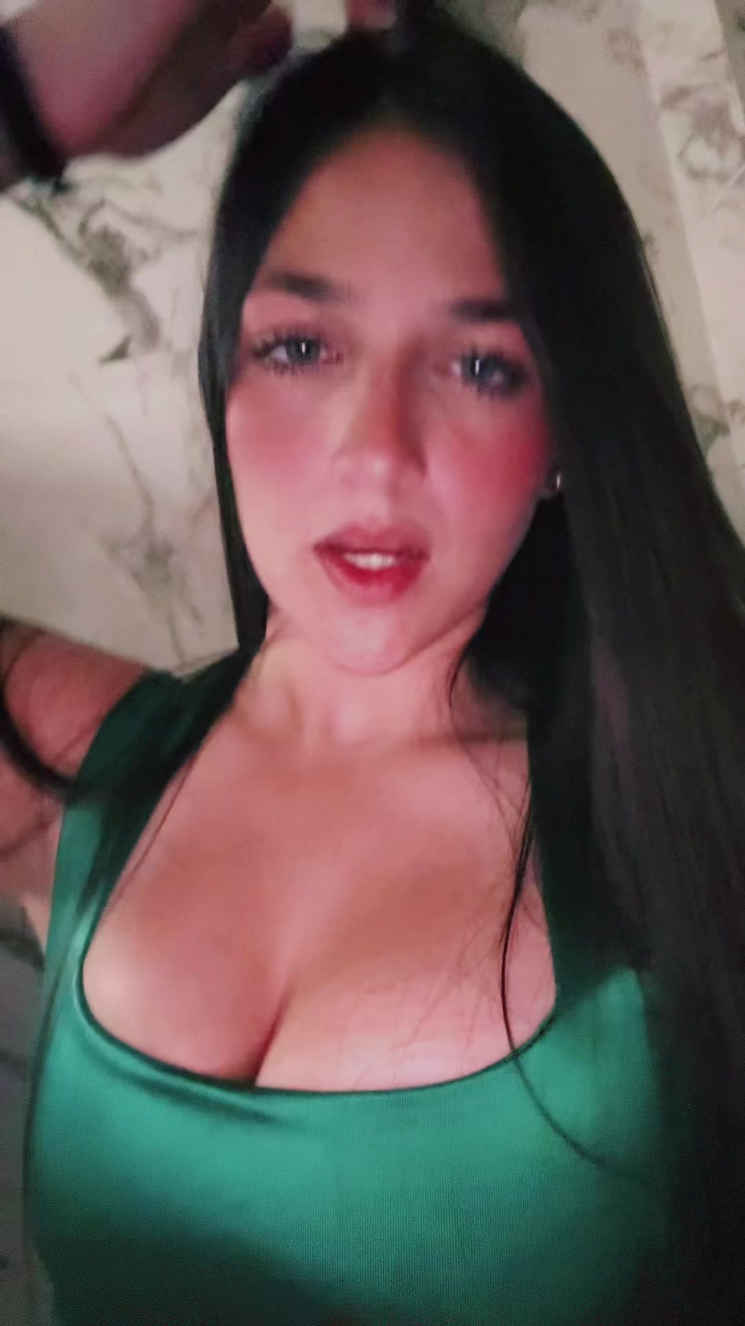 @abril_gabriele_