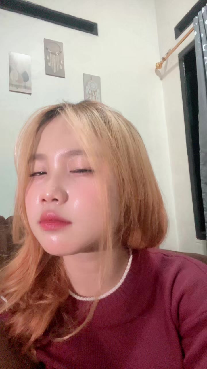 @celynn🐳
