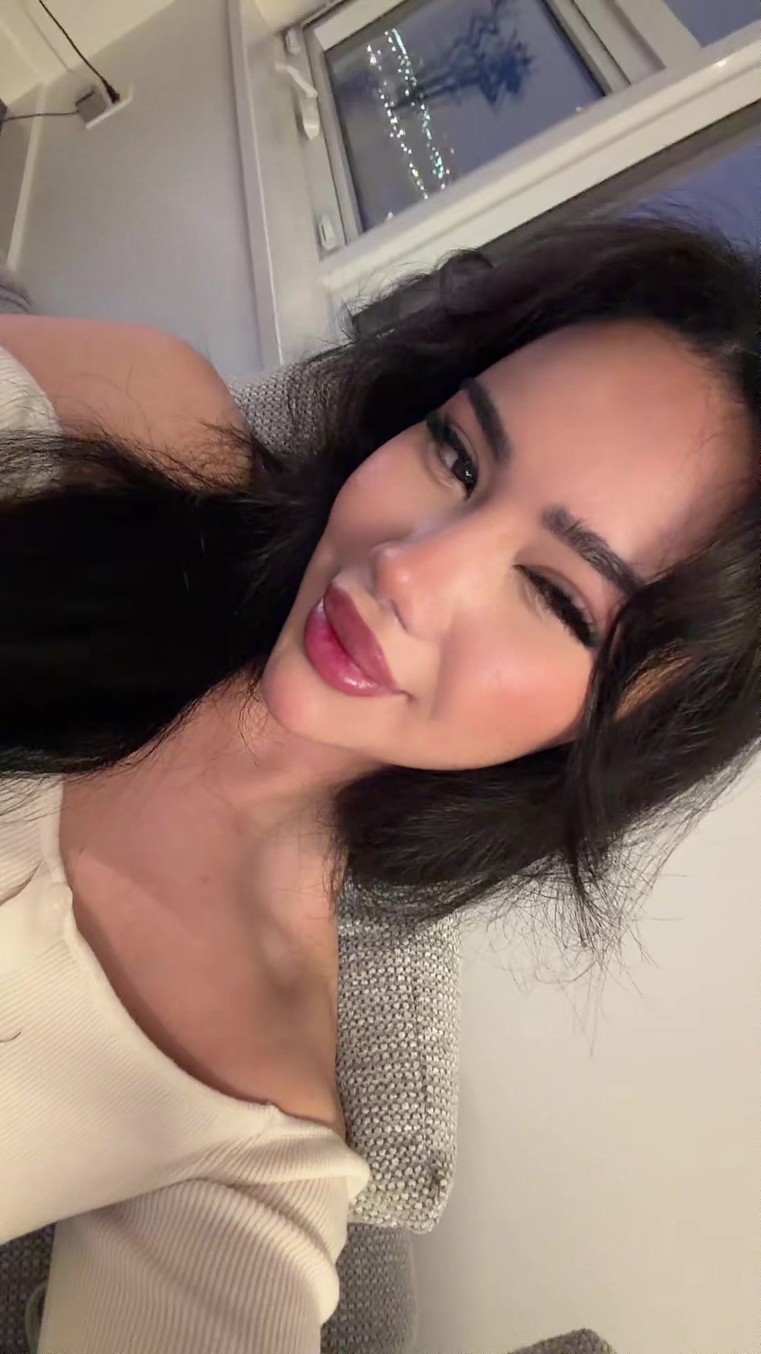 @🖤