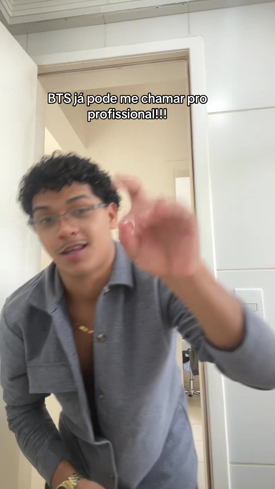 @T.H