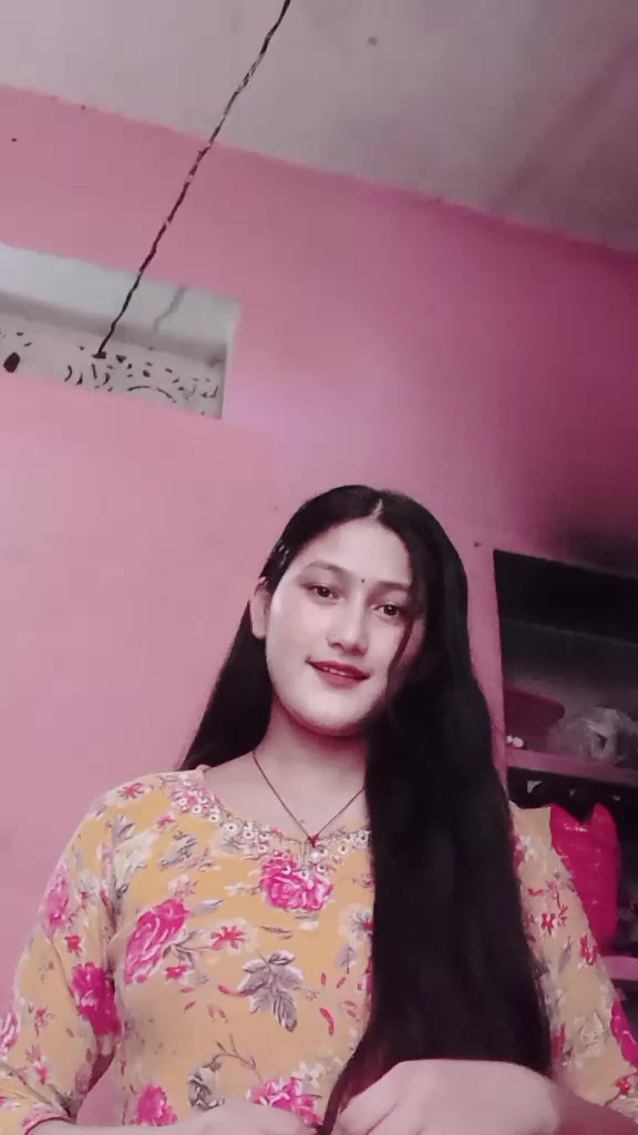 @Rekhuu 🥀💗🦚🌷