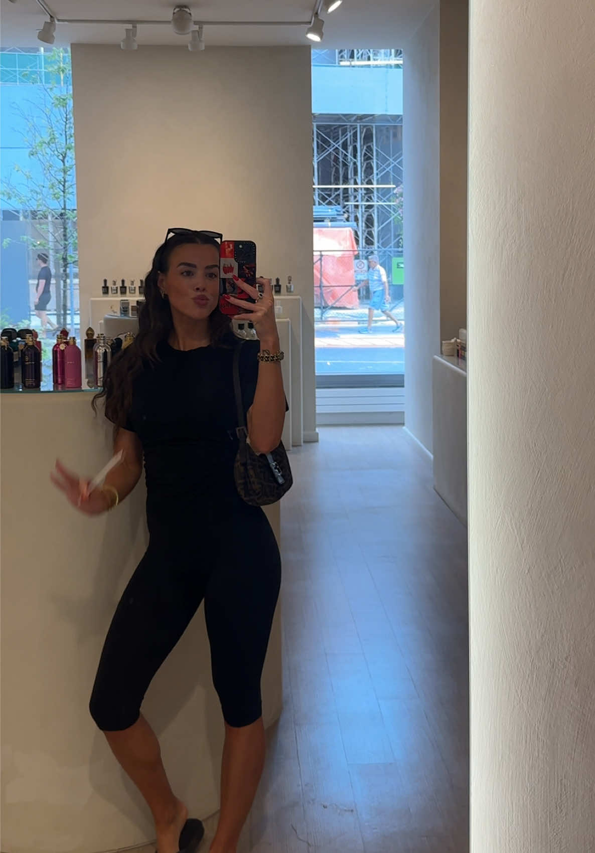 @Jade