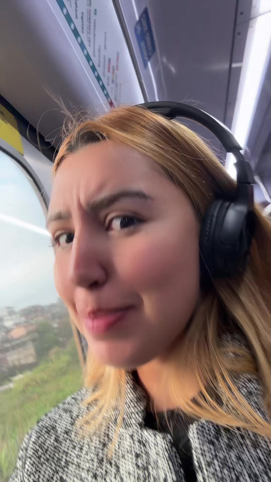 @JULIA CHELERI