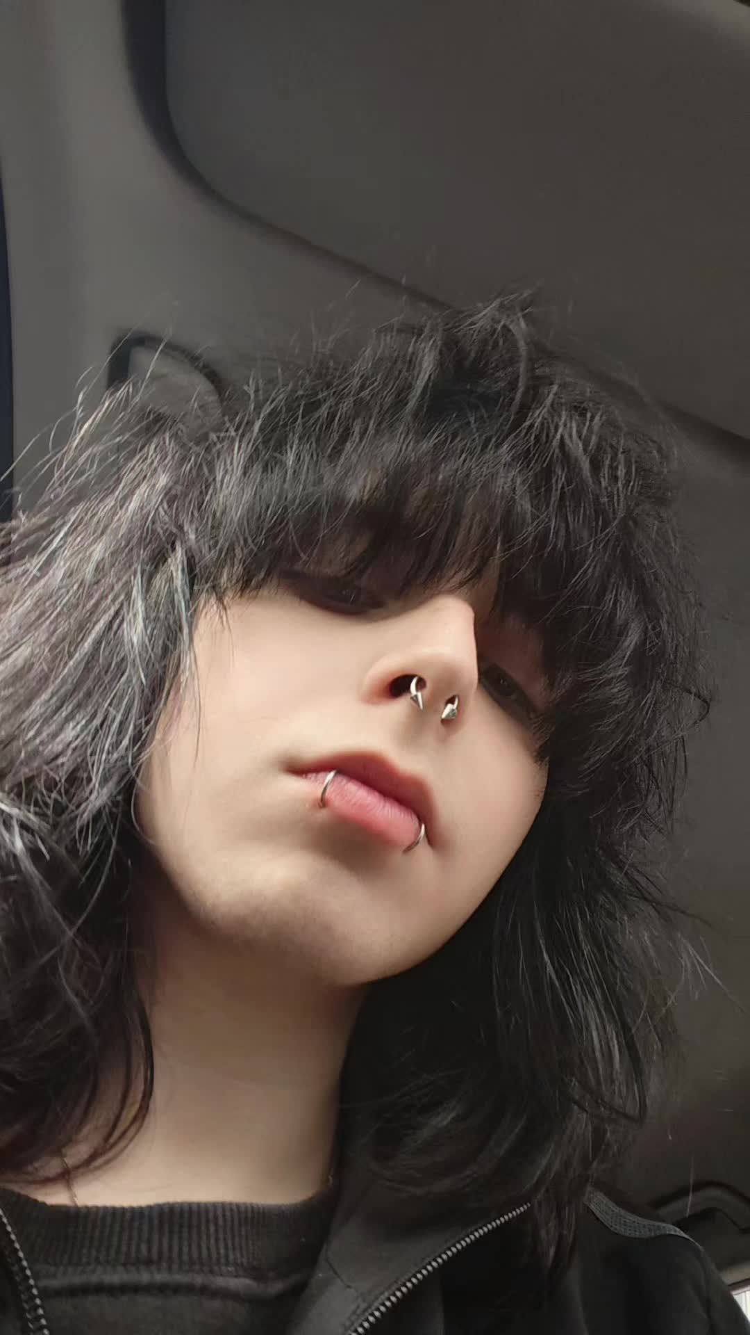 @Шизуро