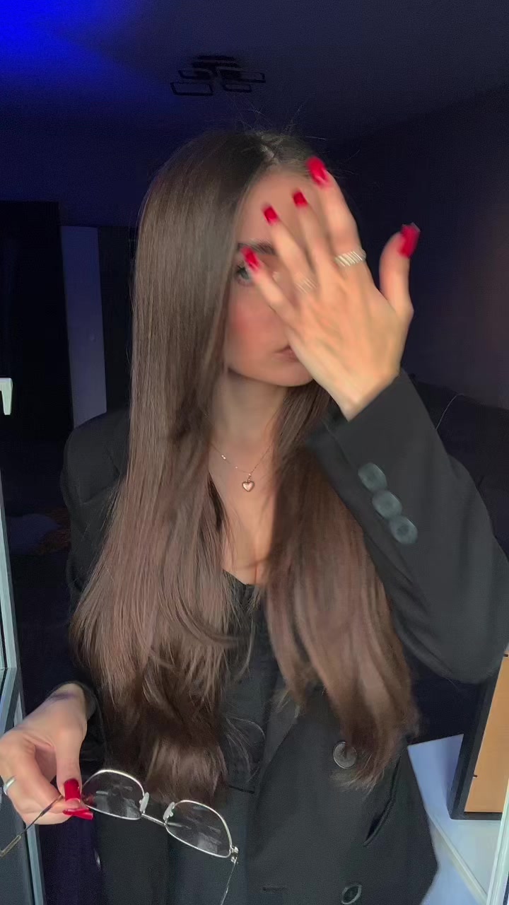 @ANIKA