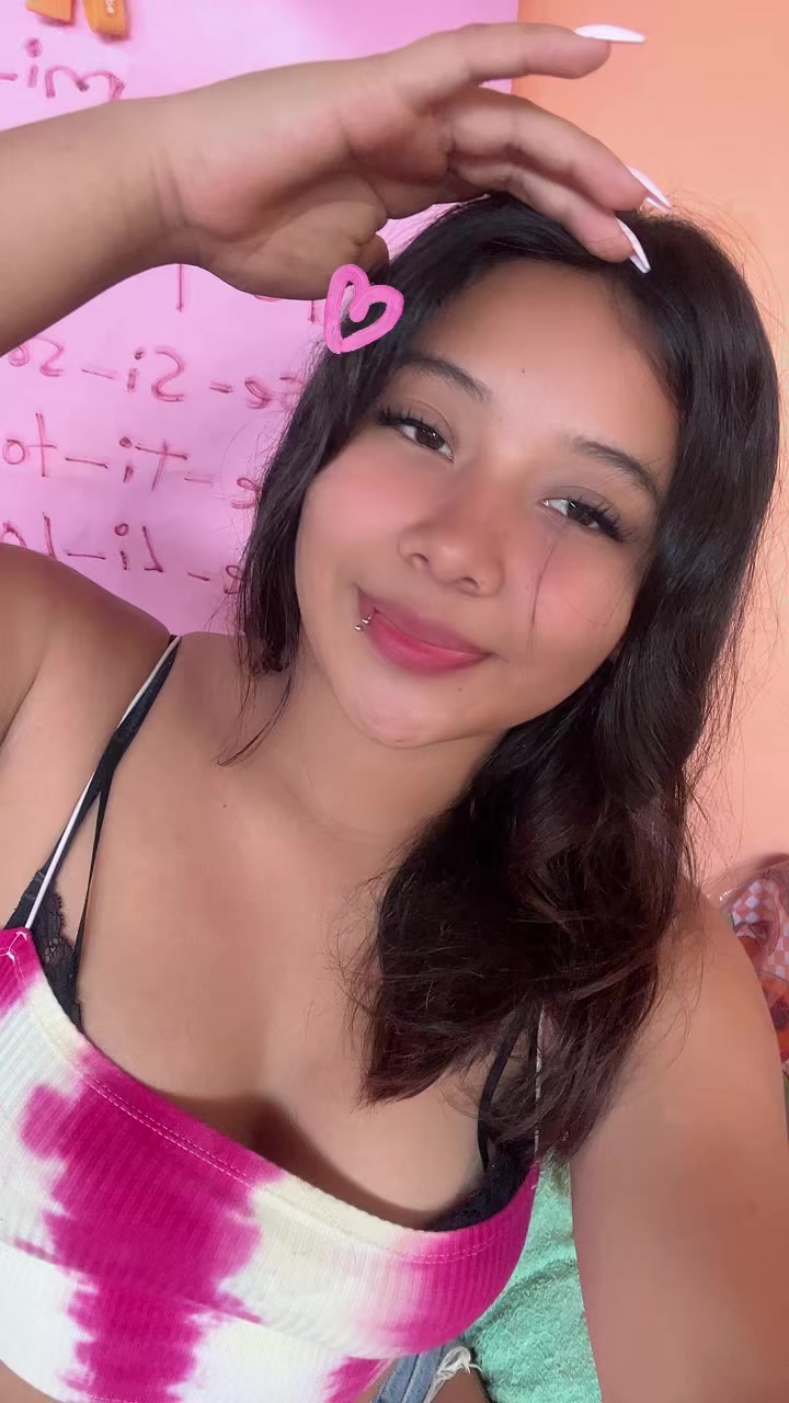 @♡𝓒𝓪𝓻𝓸𝓵𝓲𝓷𝓪...🧃🍒