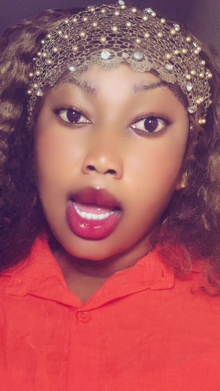 @Maï 😻 beau yeux 👀 🦋