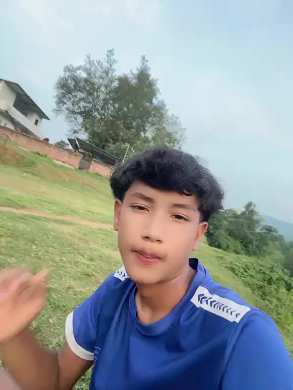@Alex jong thakuri❤️