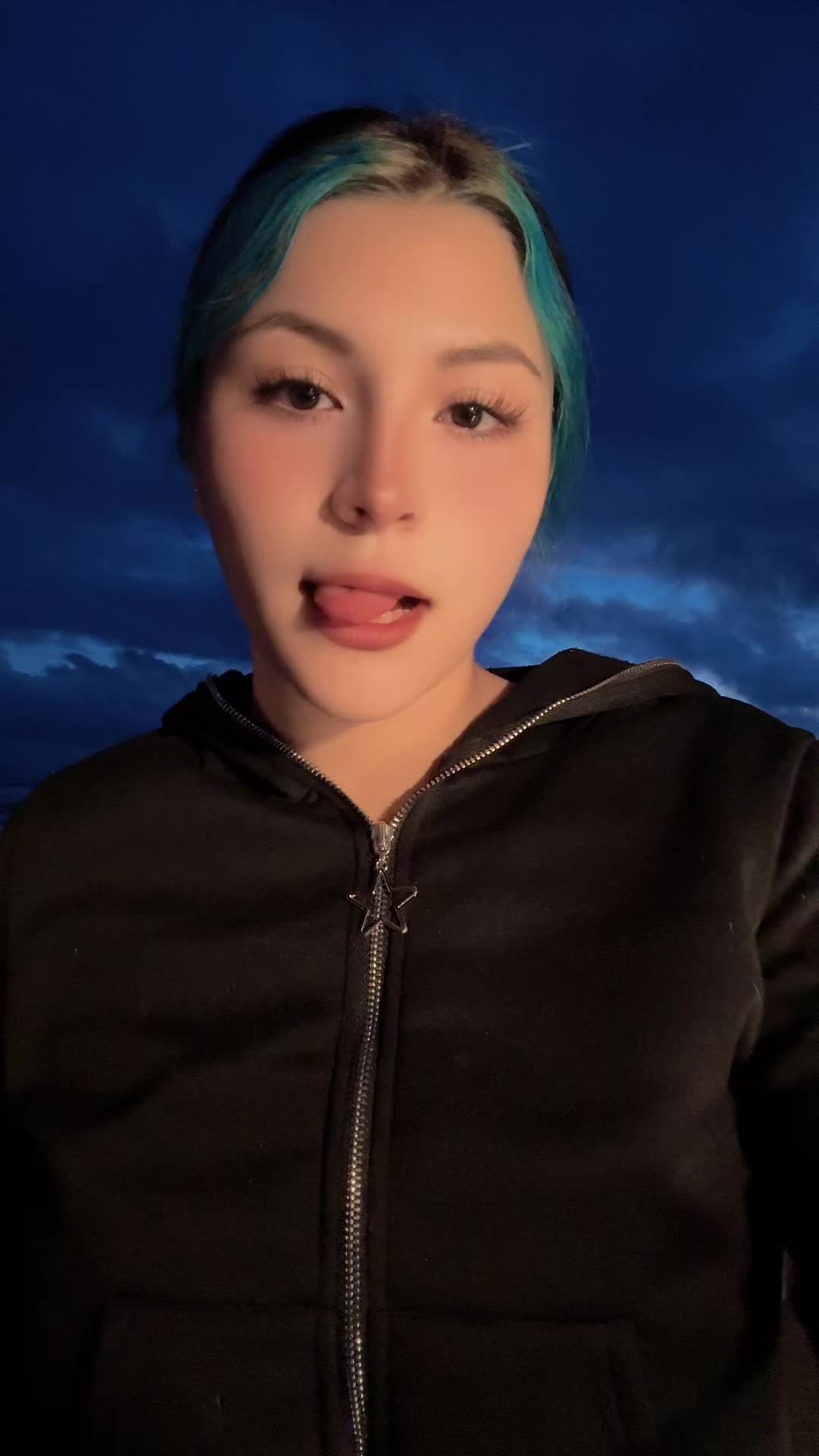 @Maya.25