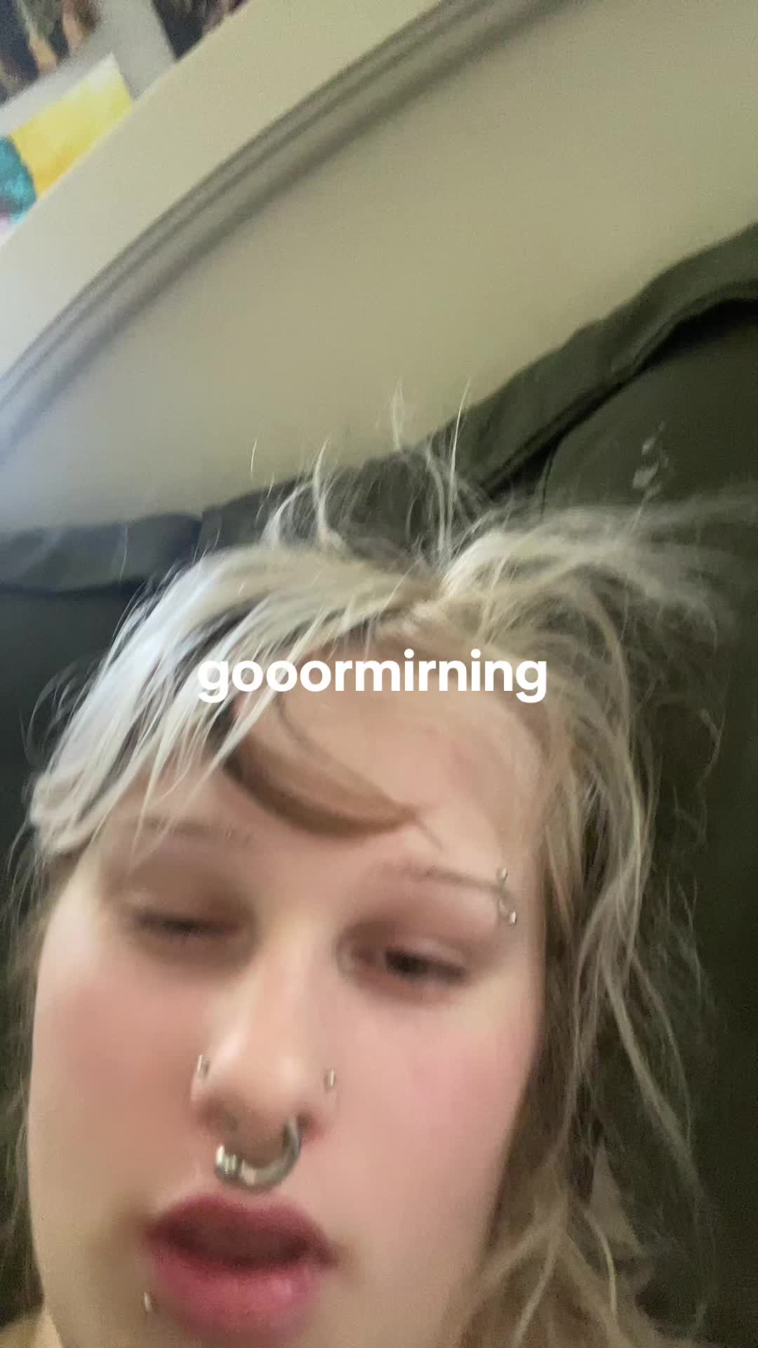 @(stella) not underboob