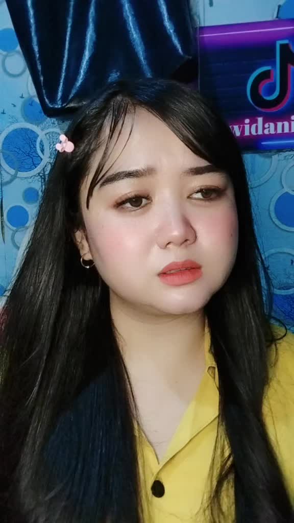 @Dewidanisha03🇮🇩