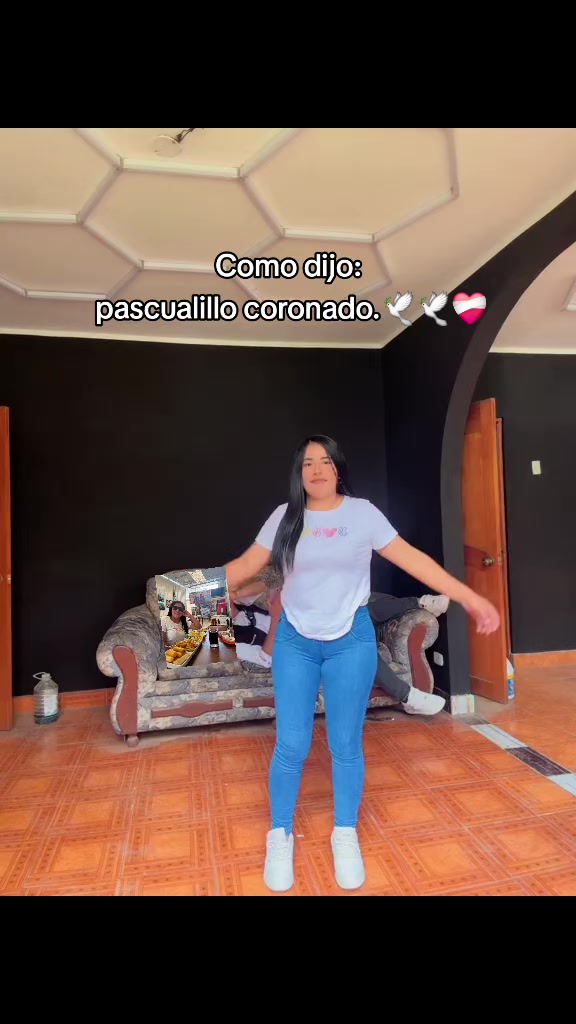 @Niki Ramos 🧃