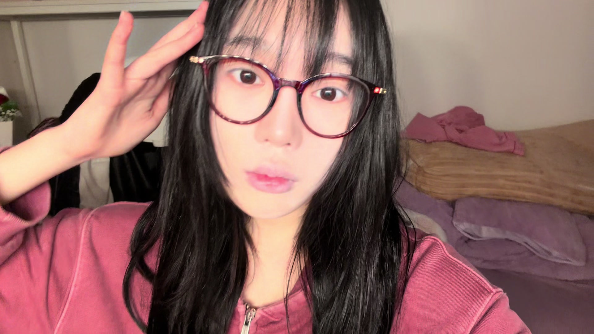 @정윤경