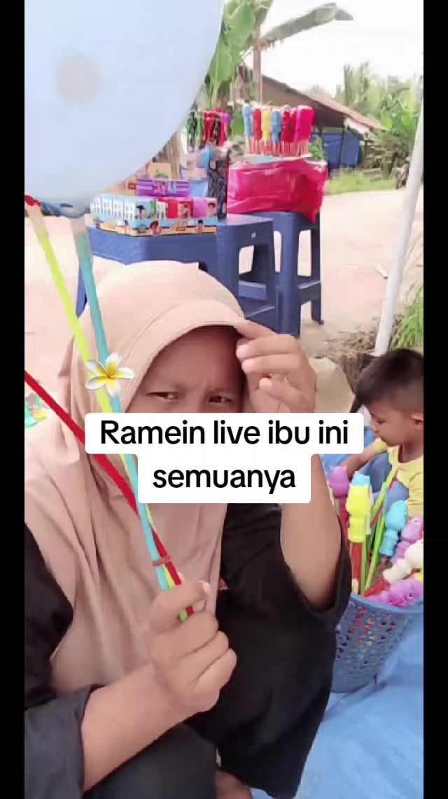 @Nur(pedagang keliling)