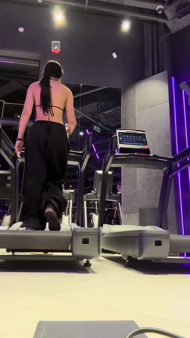 @pollymolyy