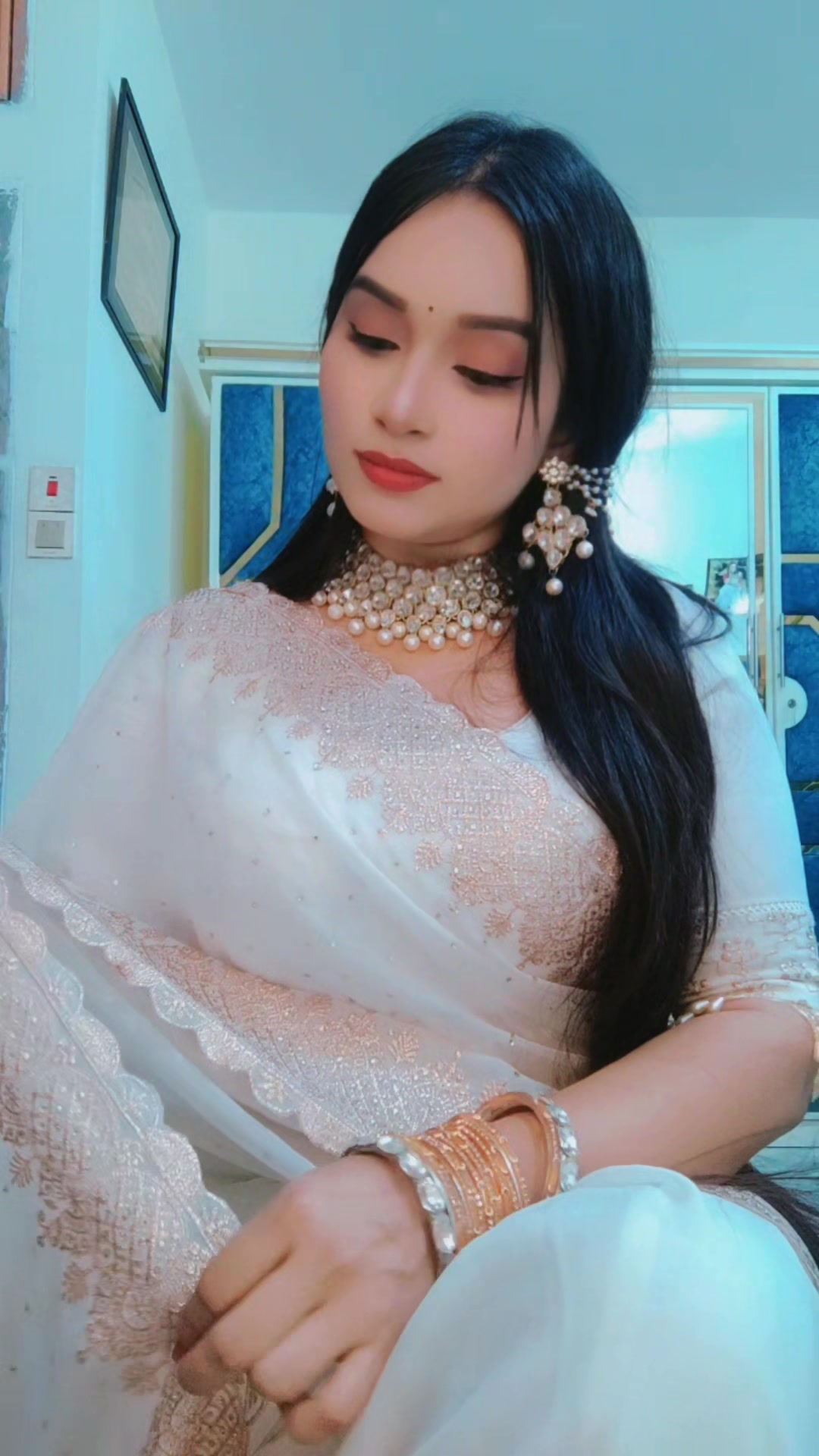 @Nusrat Razkonna