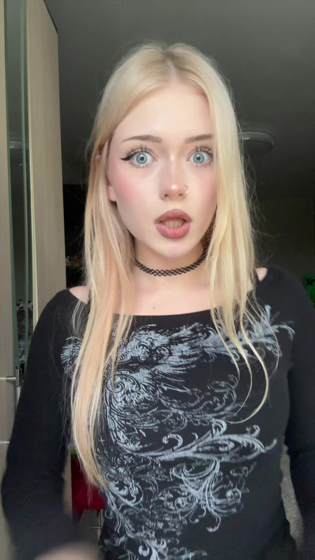 @дашка